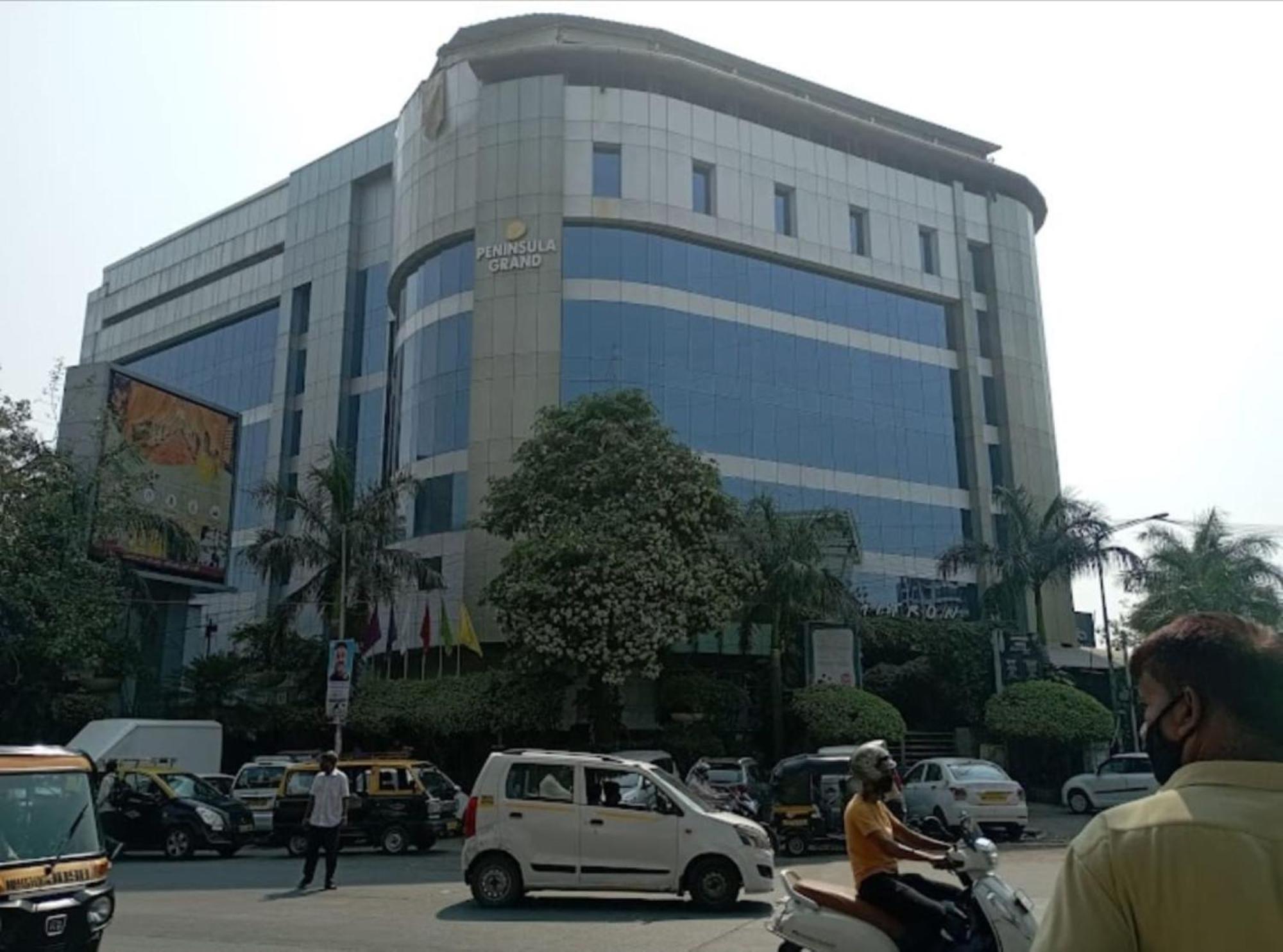 Hotel Adams Inn Near Mumbai Airport Exterior photo